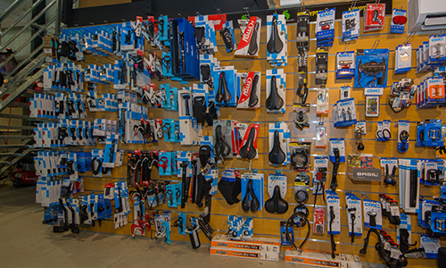 ACCESSOIRES & ÉQUIPEMENTS
